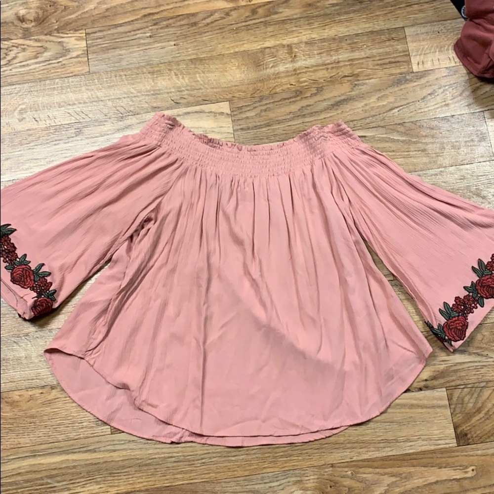 Off shoulder rose blouse